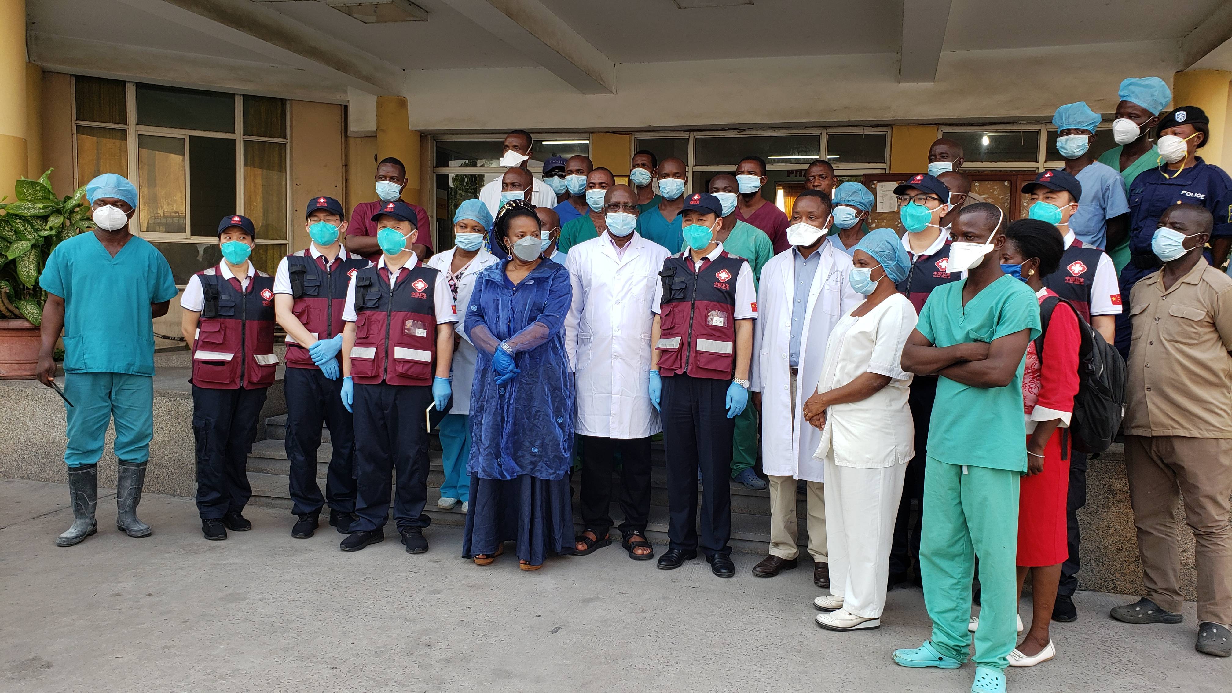 多特蒙德迎意甲关键赛;今晨调整名单;球迷炸锅;医务组通报恢复(多特蒙德球迷社区) 多特蒙德迎意甲关键赛;今晨调整名单;球迷炸锅;医务组通报恢复(多特蒙德球迷社区)